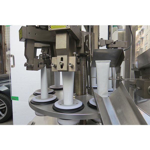 Машина за пуњење козметичких цеви