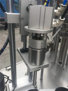 Козметичка машина за пуњење козметичких цеви за ултразвучно заптивање